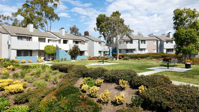 Exterior and Green Space - Villa Solana Apartments