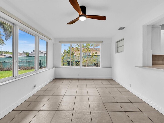 Photo - Southwest 42nd Terrace, Fort Lauderdale, FL 33314 - 3 BR 2 BA single-family home