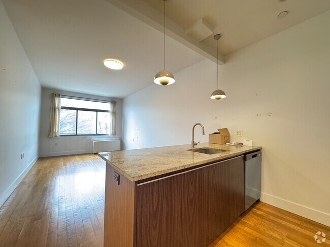 Building Photo - 836 Bergen St Unit 217 Rental