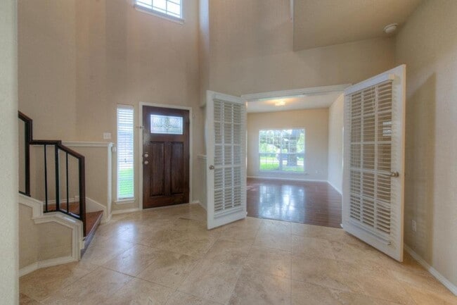 Photo - 11204 Old Quarry Rd