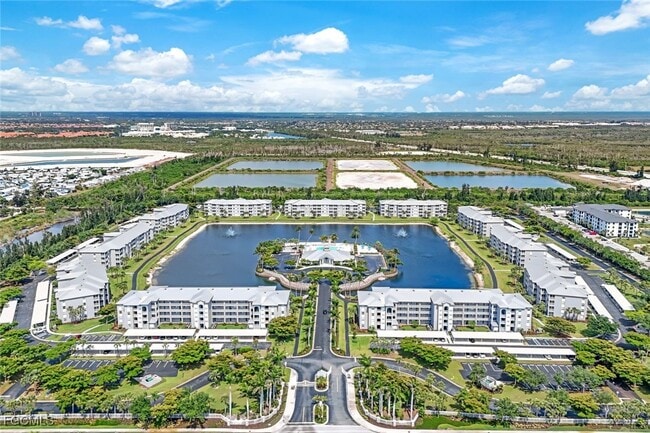 Photo - 16585 Lake Cir Dr Unit 128