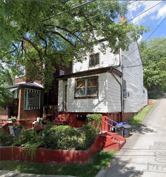 Photo - 5365 Hillcrest St
