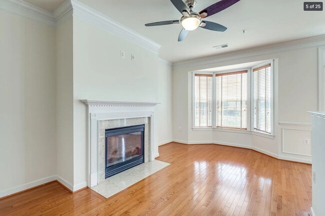 Photo - 2458 Curie Ct Unit 22