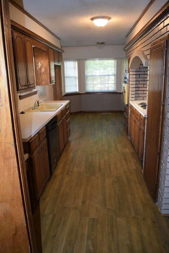 Photo - 2601 W Elgin St