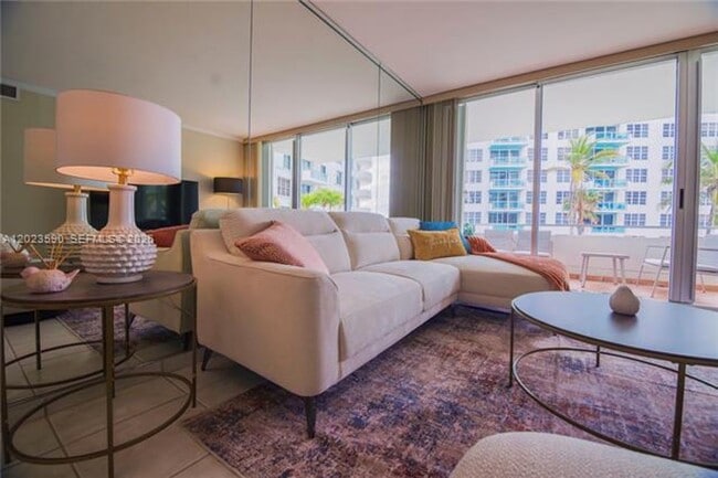 Photo - 5151 Collins Ave Unit 5151 Collins Ave # 428