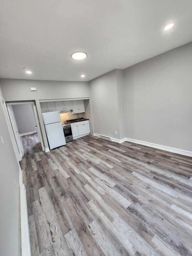 Photo - 818 Walnut St Unit 5