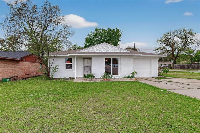 Photo - 1001 Pioneer Rd