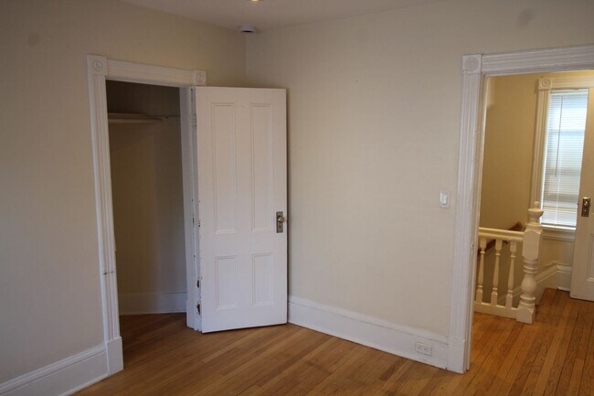 17 O'Neil St Unit 17-2 O'Neil St