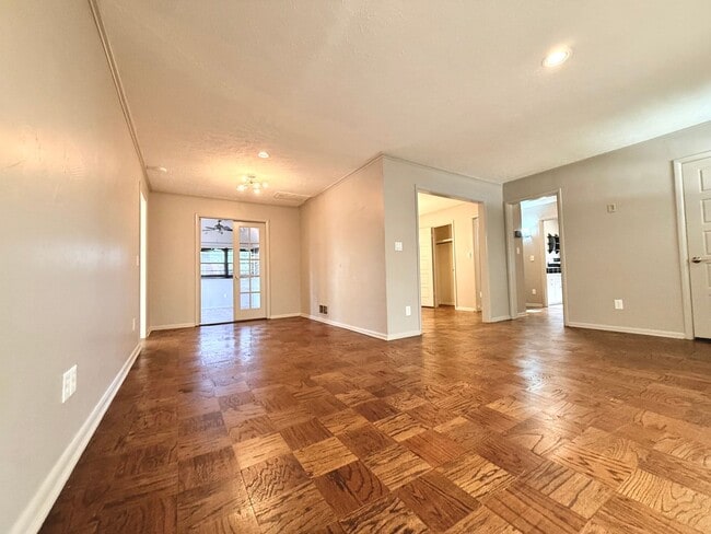 2008 NW 45th St