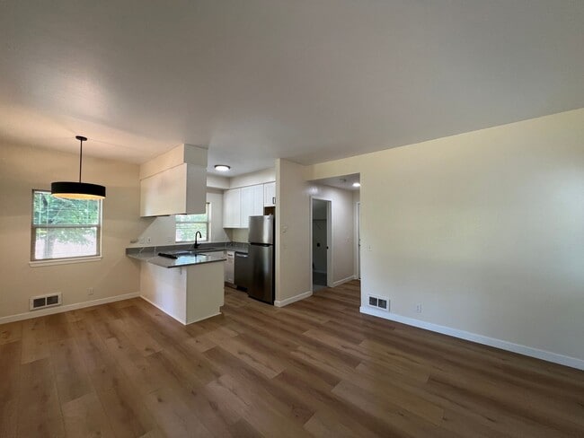 Photo - Ash Creek 409 Unit 411