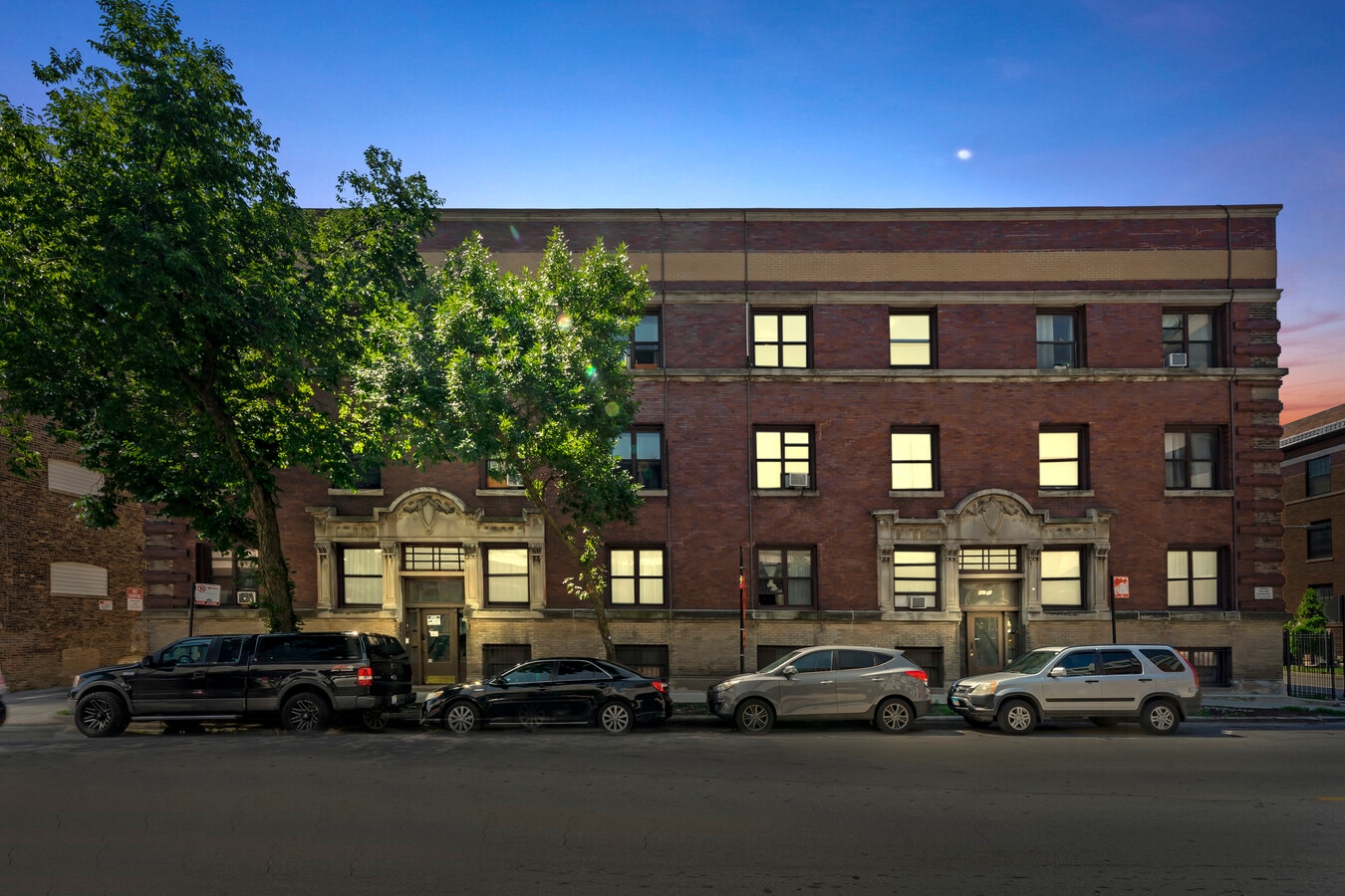 Montrose Point Apartments - Montrose Point Apartments
