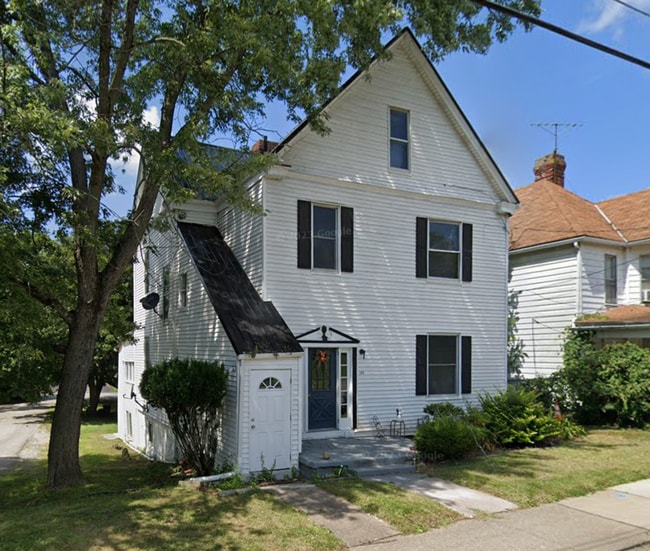 Building Photo - 145 North Ave Unit 1 Rental