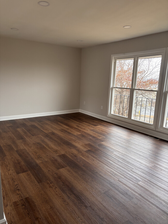 Photo - 1772 Judy Way