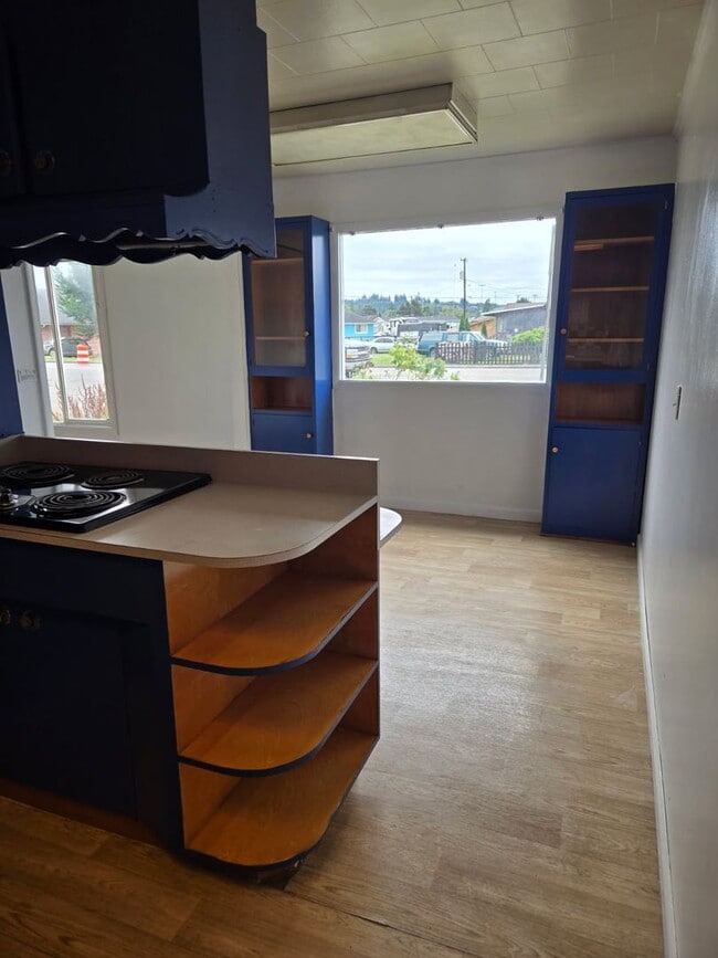 Photo - 122 N West Blvd Unit 112