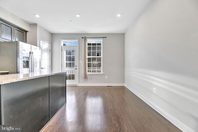 Photo - 730 Sky Bridge Dr