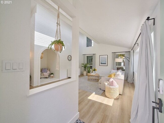 Photo - 1641 NW 31st Ave