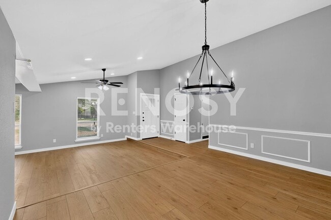 Photo - 1527 Cherokee Trail