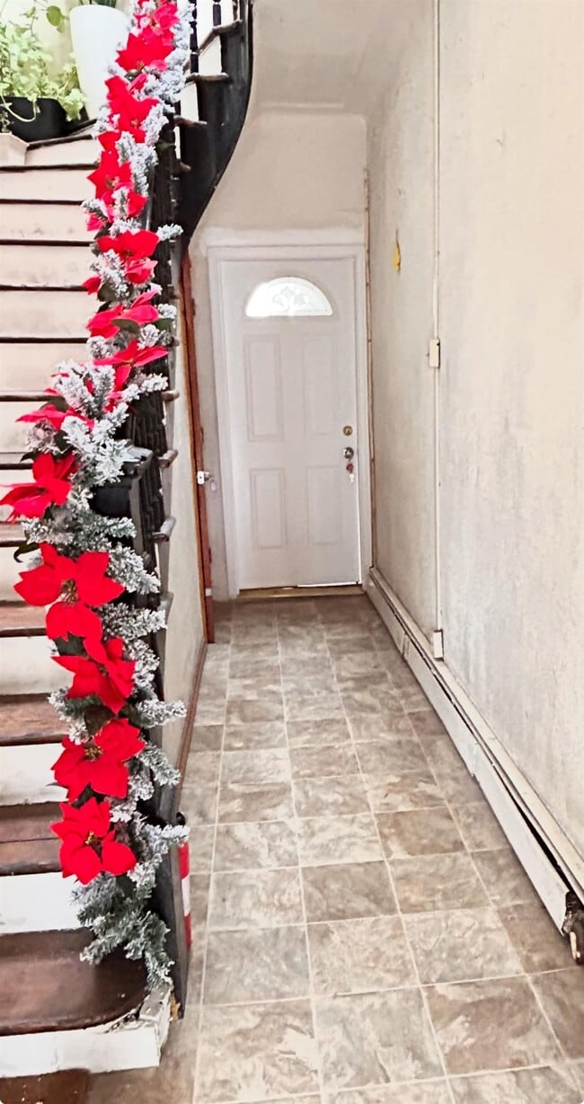 Photo - 1302 67th St