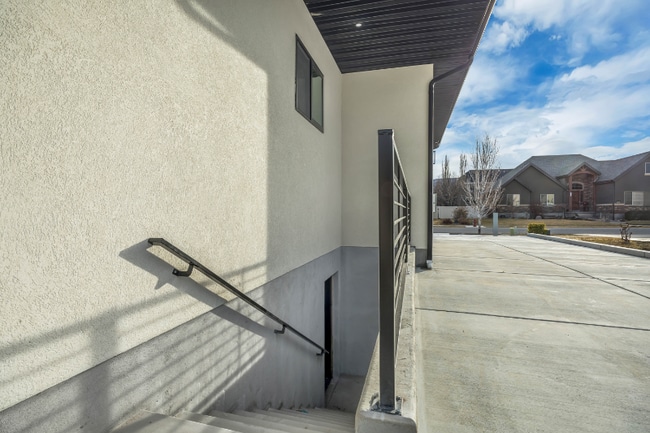 Photo - 1452 Meadow Glen Dr