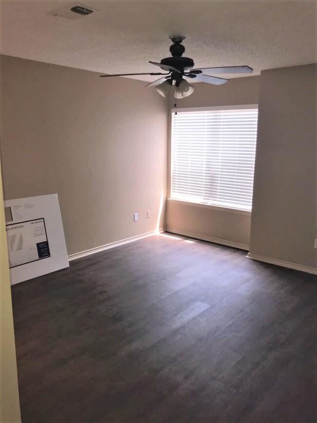 Bedroom - 1044 34th NE Unit 1044