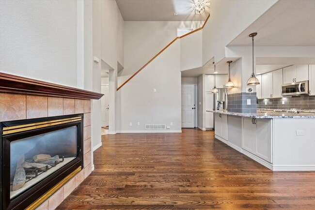 Photo - Beautiful 4-Bedroom Home in Lakewood with Finished Basement & Private Backyard
