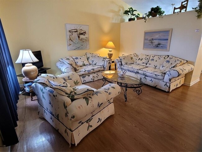 Photo - 13288 Fowler Ave