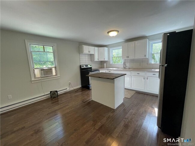 Photo - 155 Riverside Dr