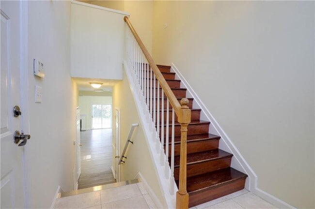 4033 Oak Glenn Dr