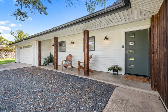 Photo - 3404 Parkway Terrace