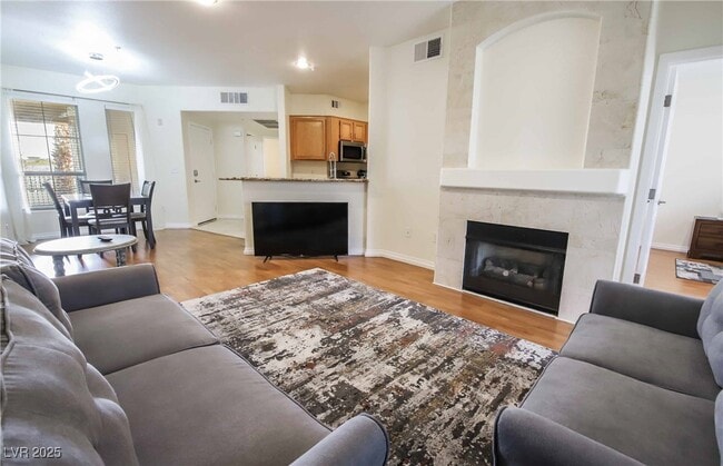 Building Photo - 7135 S Durango Dr Unit 310