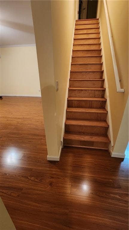 Photo - 1060 Landover Crossing