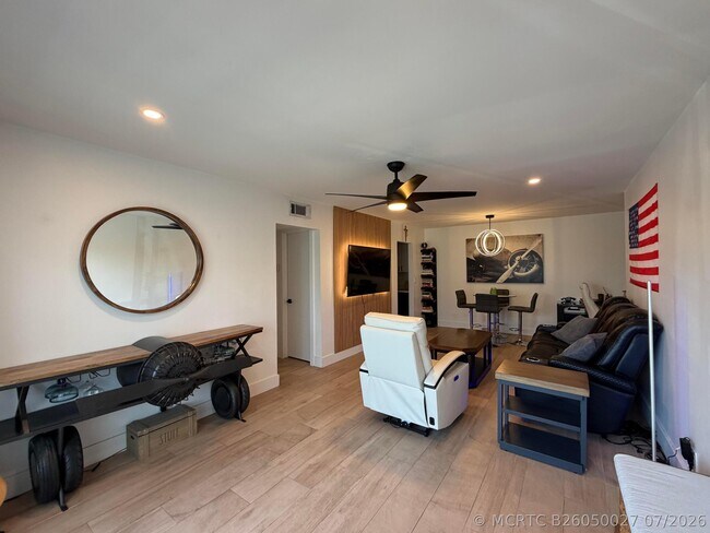 Photo - 180 Cypress Club Dr Unit 815