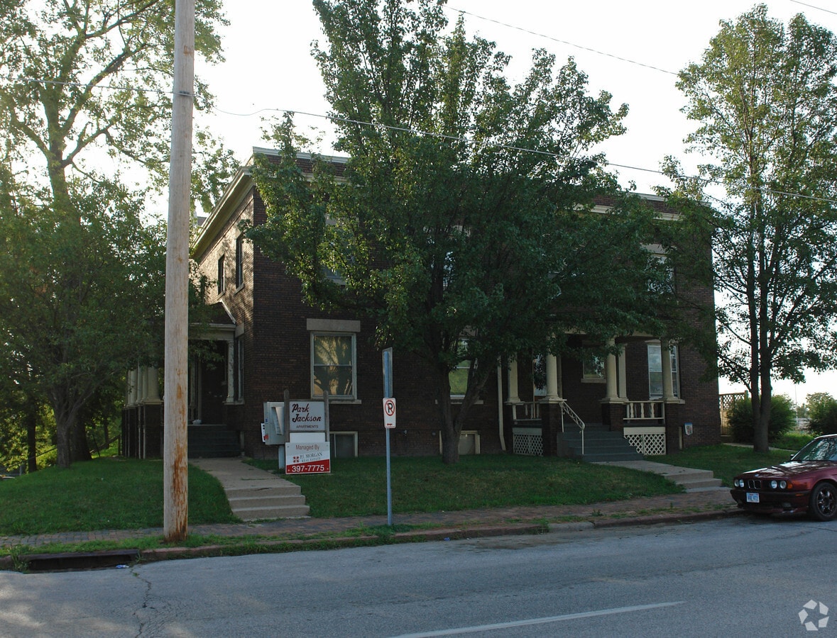 Park Jackson Apartments - Park Jackson Apartments