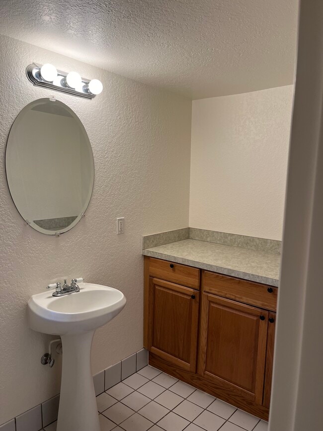 Baño - 337 NW 11th St Unidad Cottage