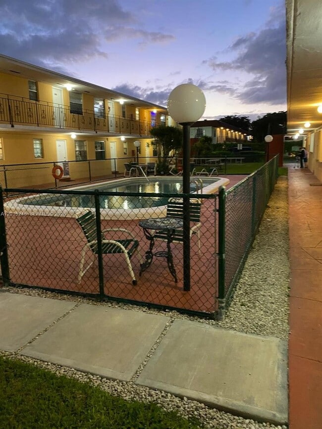 Photo - 3800 SW 102nd Ave Unit 118