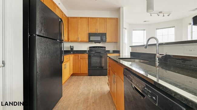 Photo - 909 Mansion Dr Unit 712-402