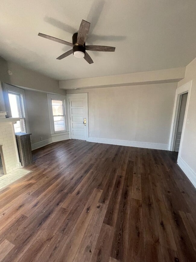 Photo - 2160 Glenwood Ave