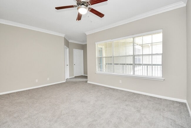 Building Photo - 2222 Maroneal St Unit 0414 Rental