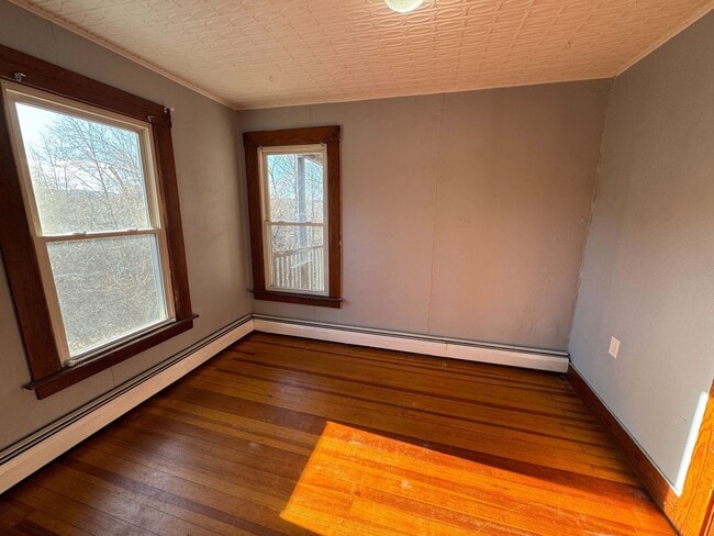 Photo - 64 Summer St Unidad Apt 2