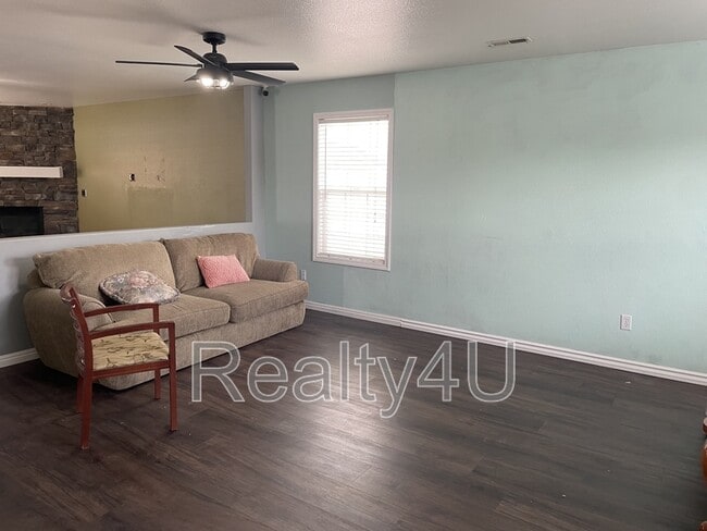 Photo - 2867 Willow Patch Rd