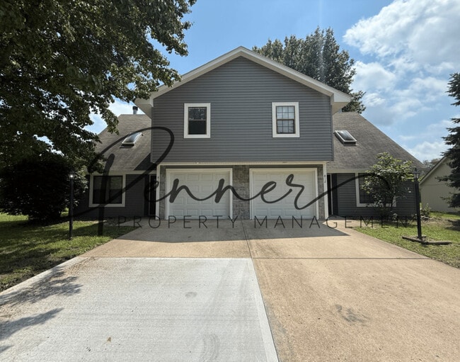 Building Photo - 814 NW 36TH ST Ter Rental