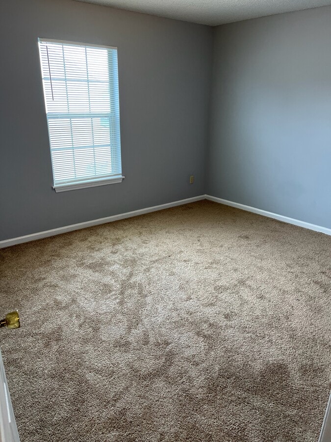 Photo - 2313 Friar Tuck Ln