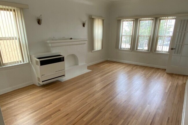 Photo - 369 N Spaulding Ave