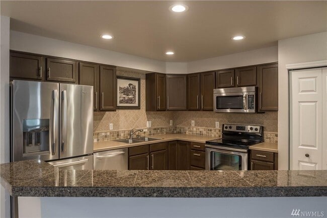 Photo - 2201 192nd St SE Unit V202