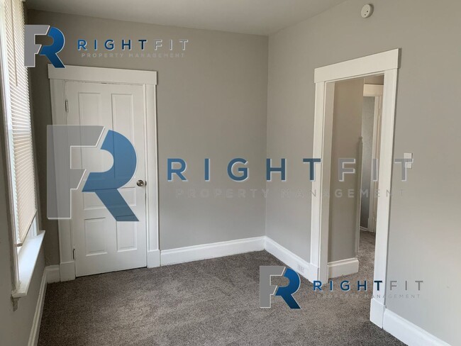 Photo - 1154 Atwood Ave