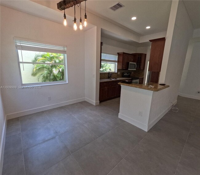 Photo - 1211 SW 84th Terrace