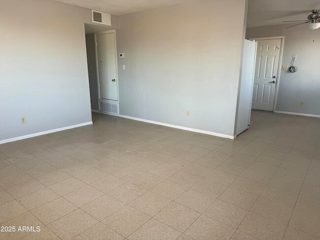 Photo - 501 W 14th St