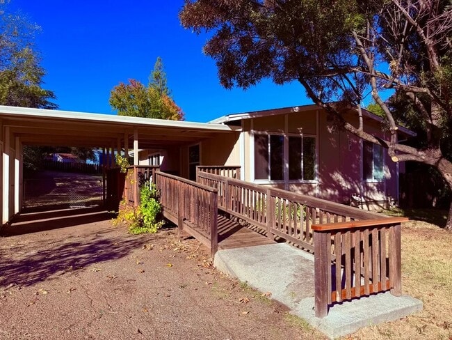 Photo - 28 Westwood Way