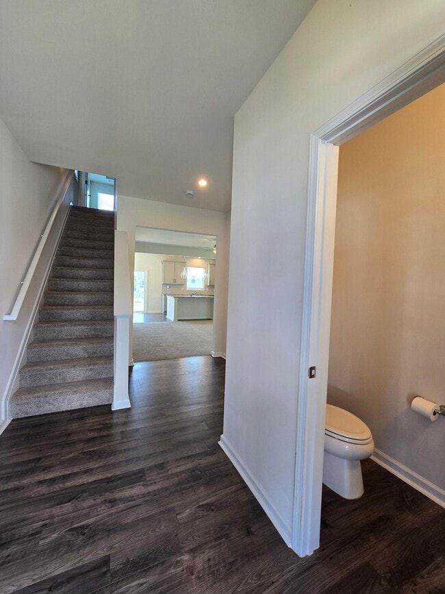 Photo - 1032 Crescent Moon Lp