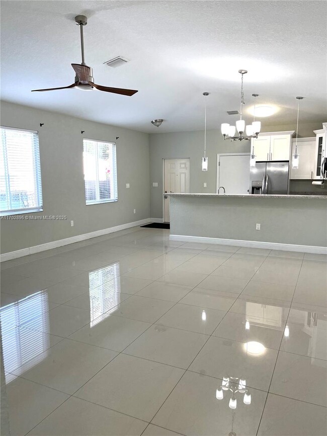 Photo - 1125 NW 2nd Ave